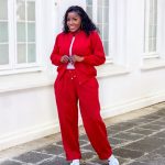 Tracksuit, which includes a jacket and matching pants (A1087)