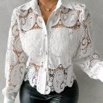 Long-sleeve lace blouse (1979)