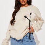 Oversized 3D flower sweatshirt (13023)