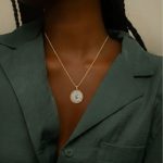Medallion pendant necklace
