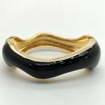 Wavy, two-tone hinged bangle (1189)