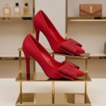Rhinestone-bow pointed-toe pumps (299)