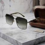 Gucci Square Navigator Sunglasses (23432)