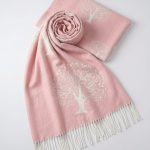 Soft, woven scarf (S5)