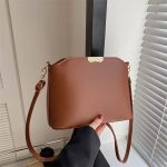 Minimalist crossbody messenger bag (XB101)