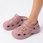 Chunky platform clogs (2501)