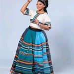 Traditional attire(C972)